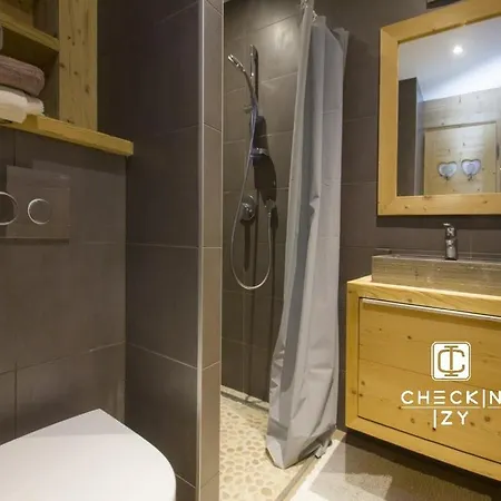 Cosy Parking Gratuit Apartment *